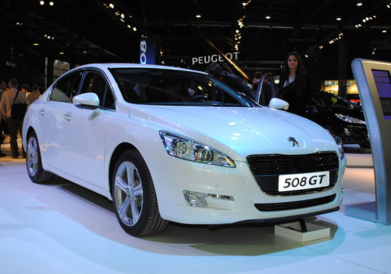 Peugeot 508 y 408 Turbo, buque insignia y tope de línea