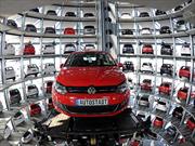 Grupo Volkswagen es el fabricante que más autos vendió en el primer semestre de 2015
