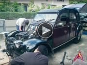 Video: Mirá cómo se restaura un Citroën 2CV en este timelapse hipnotizante