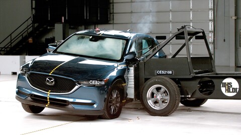 IIHS avala la seguridad de Mazda CX-5