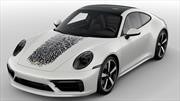Porsche ofrece a los dueños de un 911 la posibilidad de poner su huella digital en el capó