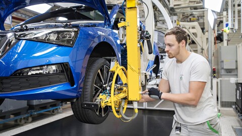 Las ventas en el mercado automotriz caerán a los niveles de 2011