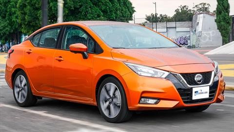 ¿Cuánto cuesta tener un Nissan Versa 2020?