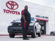 Manejó su Tundra un millón de millas y Toyota se la cambió por una nueva