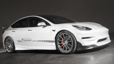 Unplugged Performance dota a Tesla con tecnología de Koenigsegg
