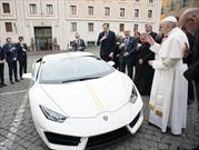 Lamborghini del Papa se subastó en $950,000 dólares