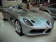 Video: La impresionante colección de súper autos de la familia real de Abu Dhabi 