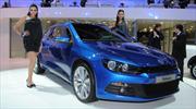 Volkswagen anticipa en la costa la llegada del Scirocco.