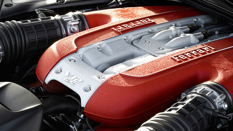 El V12 no murió: Ferrari piensa seguir desarrollando su motor estrella