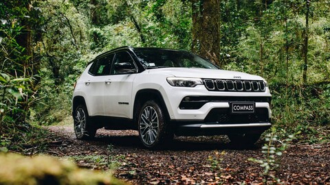 Jeep Compass 2022 en Chile: por ahora solo con tracción 4x2