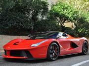 Lewis Hamilton se compra una Ferrari LaFerrari