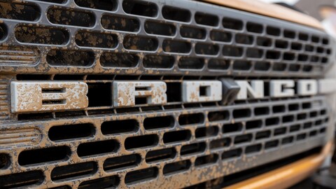 Ford Bronco tendrá versiones híbrida plug-in y totalmente eléctrica