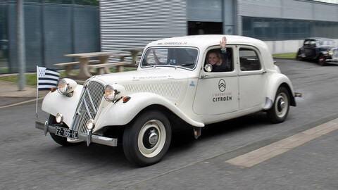 Una mujer recorrerá América a bordo de un Citroën de 1956