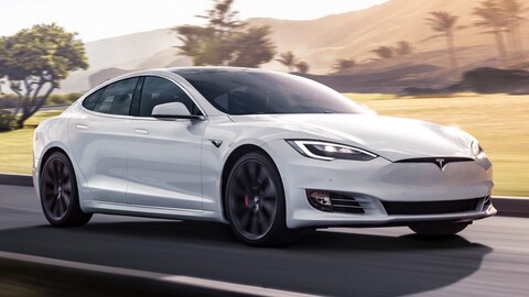 El anti Taycan de Tesla va de 0 a 100 km/h en dos segundos