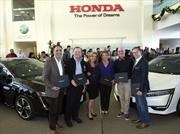 Honda inicia las entregas del Clarity Fuel Cell 2017