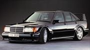 Mercedes-Benz 190E Evolution II: el sedán deportivo más deseado de los 90 cumple 30 años