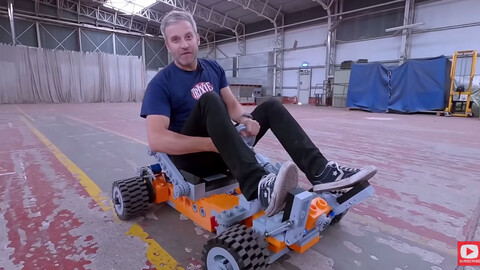 Este fanático de LEGO se armó un karting a escala real