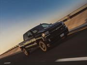 Chevrolet Cheyenne Midnight Edition 2017 a prueba 