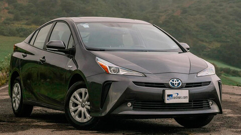 Toyota espera vender 5.5 millones de autos electrificados para el 2025