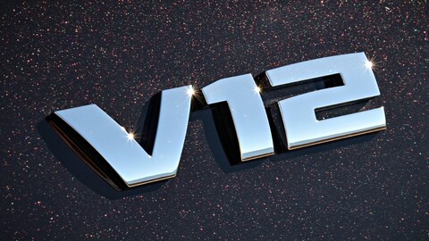 BMW despide al V12 con una edición especial