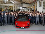 Lamborghini Aventador alcanza las 5,000 unidades producidas