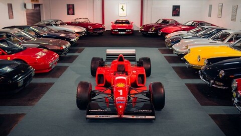 Fantástica colección de 28 autos de Ferrari está a la venta
