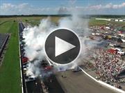 Video: establecen récord Guinness de autos quemando caucho