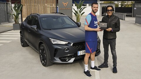 Messi sigue sin aparecer en las presentaciones de Cupra