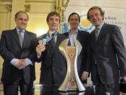 Iveco presenta la copa del Torneo Clausura 2012