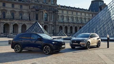 DS 7 Crossback Louvre debuta