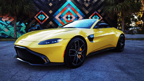 Manejamos Aston Martin Vantage Roadster