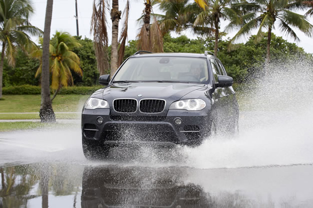Nueva BMW X5 2011: Totalmente Turbo