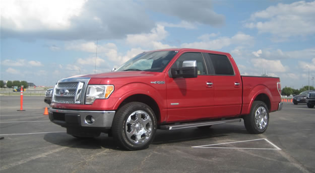 Ford F-150 2011 estrena gama de motores