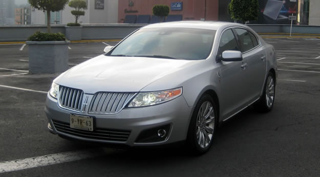 Lincoln MKS EcoBoost 2011 a prueba
