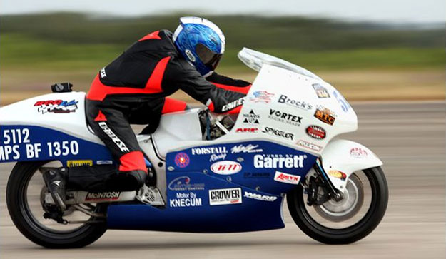 Hayabusa turbo, una super bike más rápida que el Bugatti Veyron