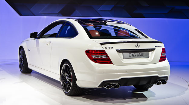 Mercedes-Benz C63 AMG Coupé debuta en el Salón de Nueva York