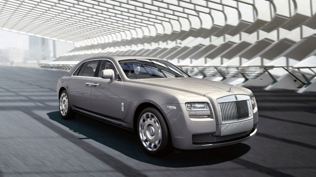Rolls Royce Ghost EWB debuta en Shanghai 2011