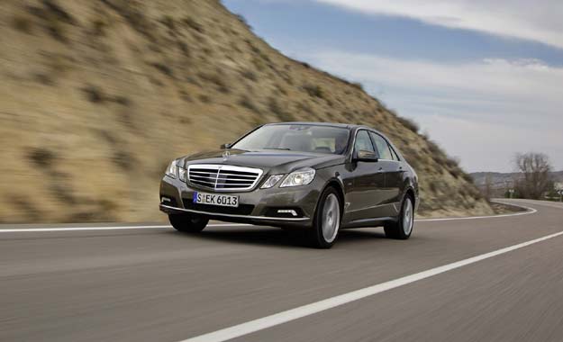 Mercedes-Benz líder del mercado de alta gama