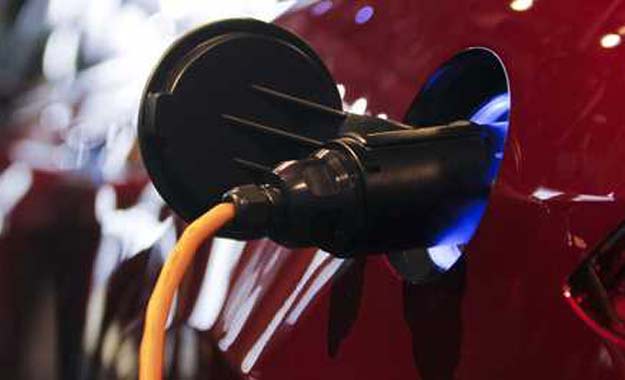 Sistema inalámbrico para la recarga del coche eléctrico