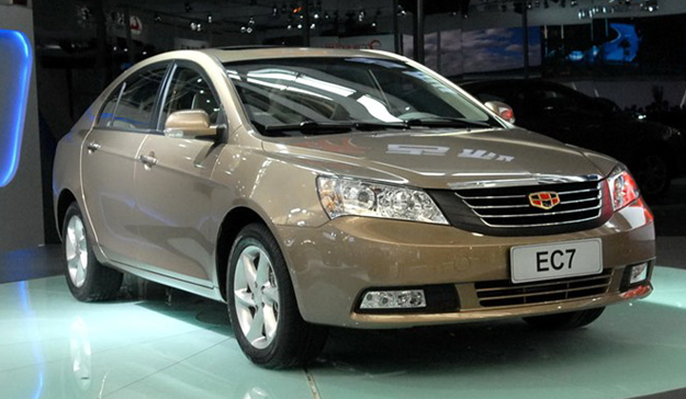 Машина geely ec7