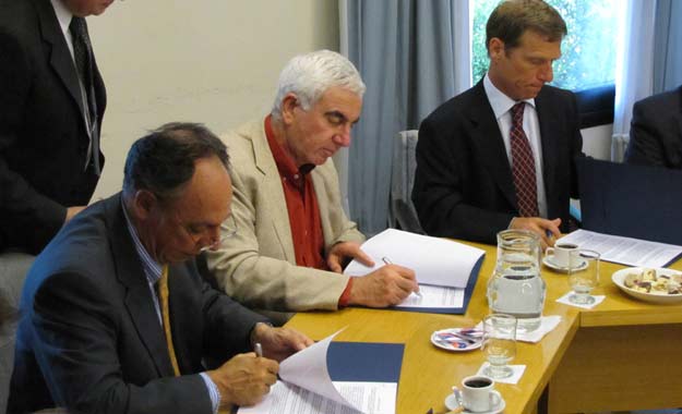 Acuerdo entre ADEFA, AFAC y el INTI