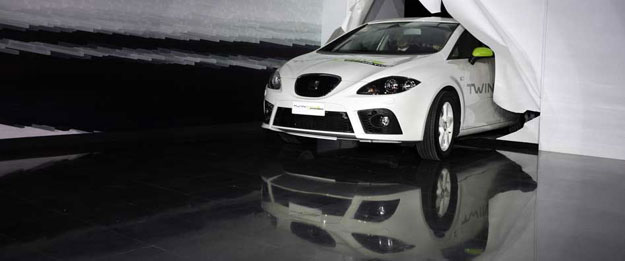 Seat presenta un León eléctrico
