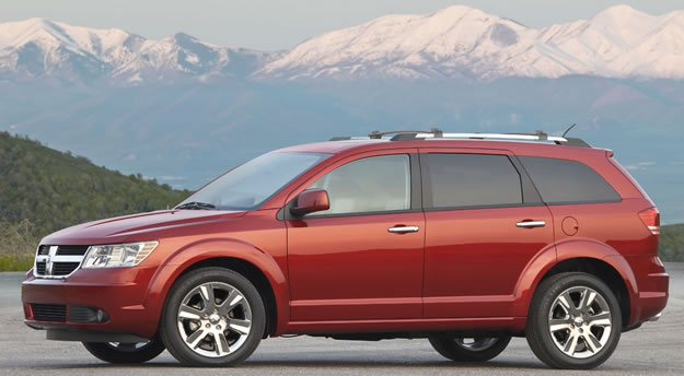 Chrysler reinicia producción en 7 plantas