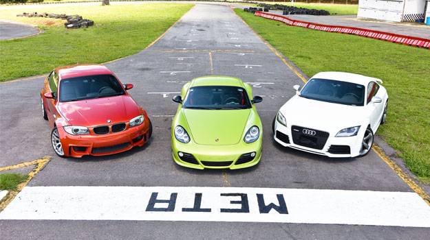 Audi TT RS 2012 vs BMW Serie 1M 2012 vs Porsche Cayman R 2012