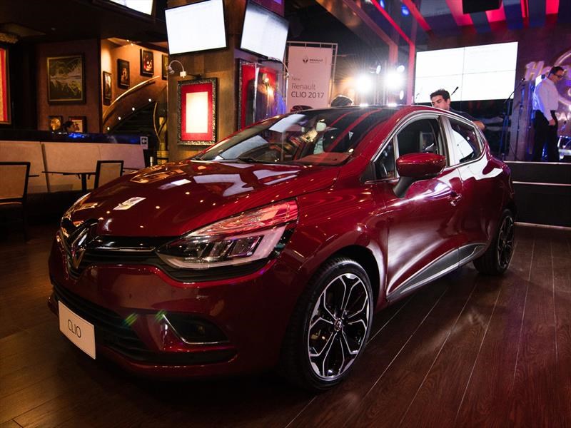 Renault Clio IV 2017 se actualiza por $9.390.000