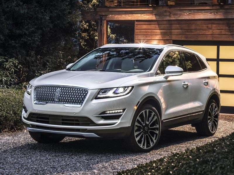 Lincoln MKC 2019 se renueva