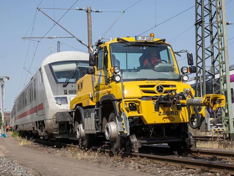 Mercedes-Benz lanza Unimog especiales para las vías del tren