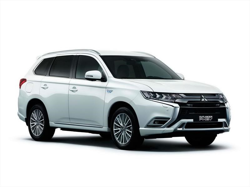 Mitsubishi Outlander PHEV 2019 corregida y aumentada