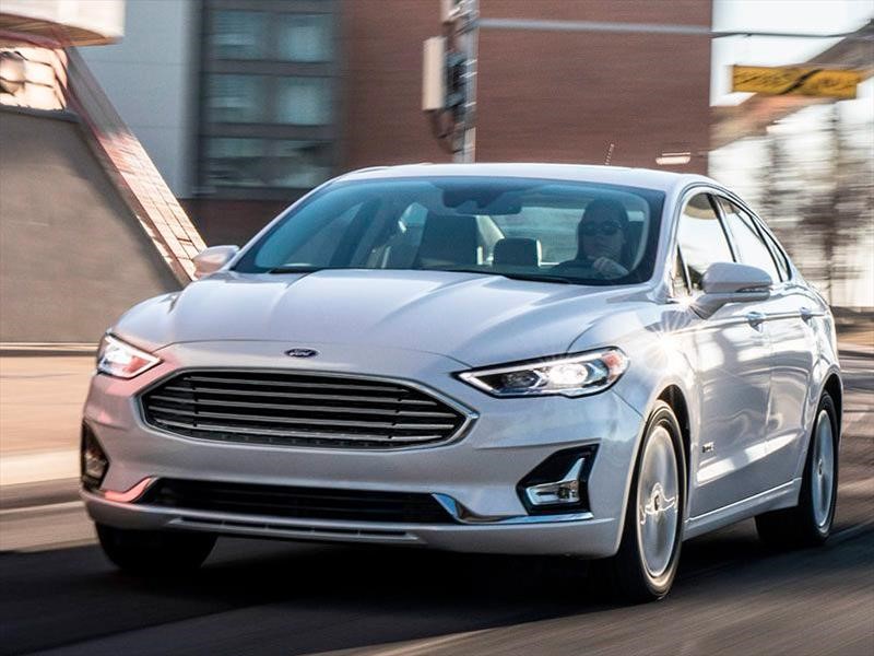Ford Fusion 2019 llega a México desde $490,800 pesos