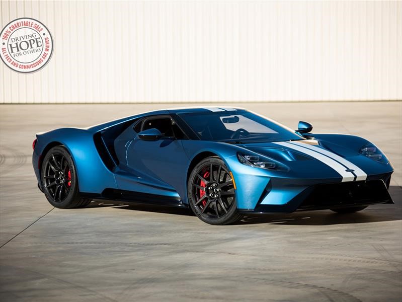 Subastan al Ford GT #1